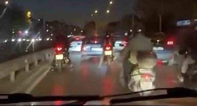 Bursa'da yol vermeyen otomobil sürücüsünün etrafını sardılar