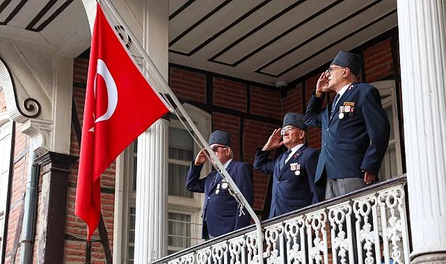 Bursa'nın kurtuluş coşkusu Tarihi Belediye Binası'nda