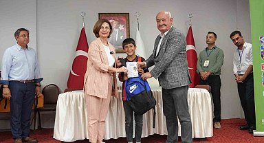 Büyükşehir öğrencilerin yüzünü güldürdü