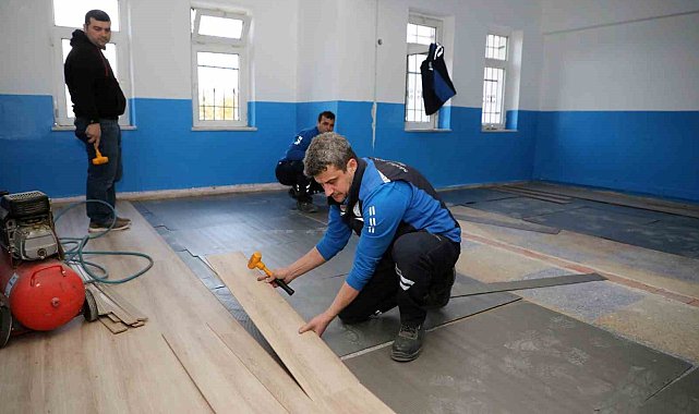 Büyükşehir'den okullara destek