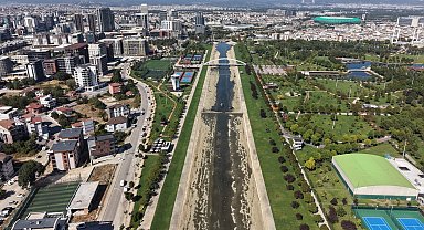 Büyükşehir'den dere temizliği mesaisi