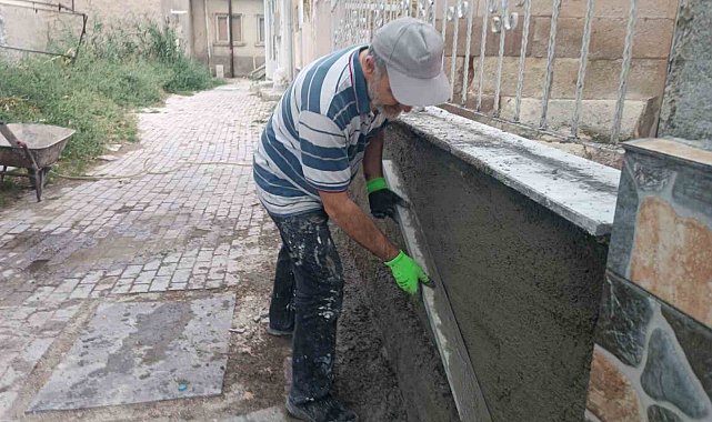 Cami imamından alkışlanacak davranış
