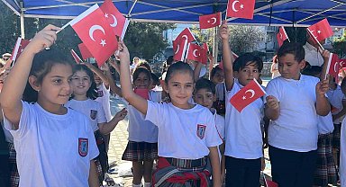 Çanakkale'de 80 bin öğrenci ders başı yaptı