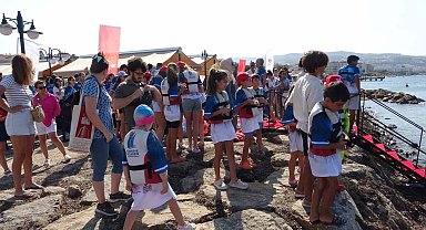 Çanakkale'de gençler, tarih için dalıp yelkenler fora dedi