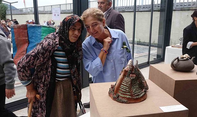 Çayın başkentinde sıra dışı 'Çılgın Çaydanlıklar' sergisi