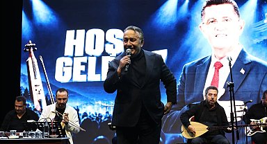 Çekmeköy'de horonlu gece... İsmail Türüt sahne aldı