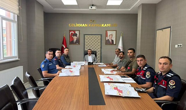 Çelikhan'da güvenlik ve doğa koruma toplantısı gerçekleştirildi