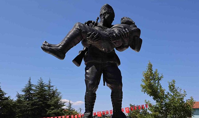 Çetmili Kara Ali Çavuş ile oğlu Mehmet Onbaşı şehadetlerinin 104. yılında anıldı