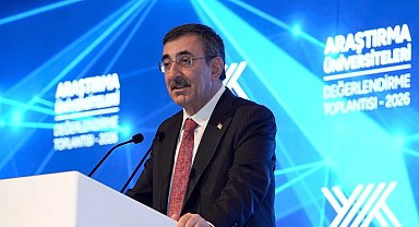 Cevdet Yılmaz: Hedefimiz Türkiye Yüzyılı'nı bilim ve teknolojinin yüzyılı yapmak