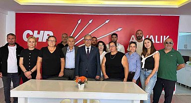 CHP Ayvalık'ta yeni yönetim görev dağılımını yaptı