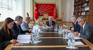 CHP Ekonomi Masası borsa gündemiyle acil toplandı