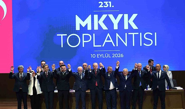 CHP'li Felahiye ve Akkışla Belediye Başkanları AK Parti'ye katıldı