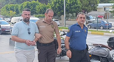 Cinayetten aranan şahıs ölen kişiye ait ehliyetle otel servis şoförlüğü yaparken yakalandı