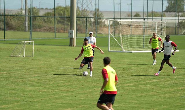 Çorum FK günün ilk antrenmanını tamamladı