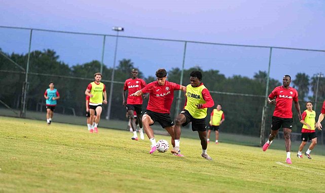 Çorum FK'nın Antalya kampı başladı