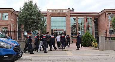 Çorum'da yasa dışı bahis ve kumar operasyonu: 8 tutuklama