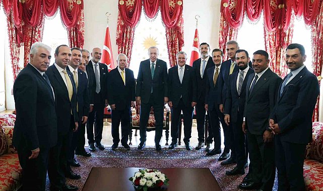Cumhurbaşkanı Erdoğan, 4 spor kulübü başkanını kabul etti