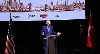 Cumhurbaşkanı Erdoğan: "Müslümanlardan entegre olmaları değil, asimile olmaları bekleniyor"