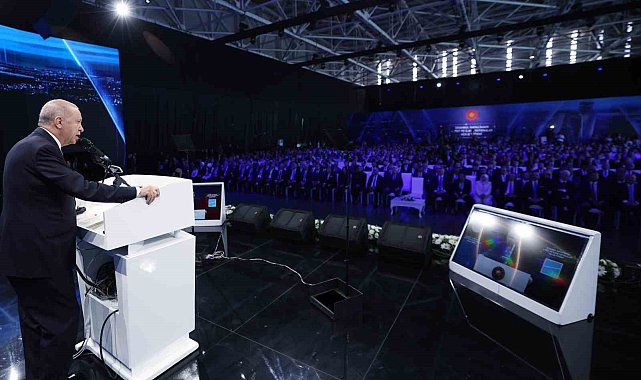 Cumhurbaşkanı Erdoğan: "Türkiye sivil havacılıkta şampiyonlar ligine çıkarak gücüne güç katmıştır"
