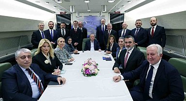Cumhurbaşkanı Erdoğan: "Yunanistan girdiği bu yanlış yoldan dönmeli, gayri askeri statüdeki adaları silahlandırmaktan vazgeçmelidir"