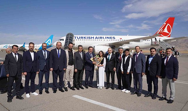 Cumhurbaşkanlığı heyeti Şırnak'ta: 'Türkiye Sohbetleri' başlıyor