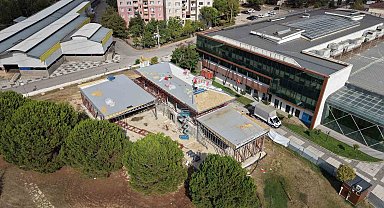 Cumhuriyet Mahallesi'nin kitap kahvesi hızla yükseliyor