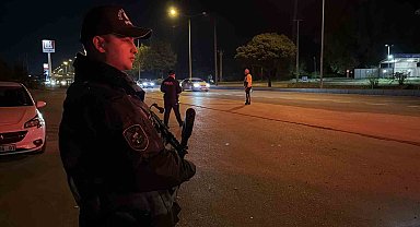 D-100'de polis ekiplerinden geniş çaplı denetim