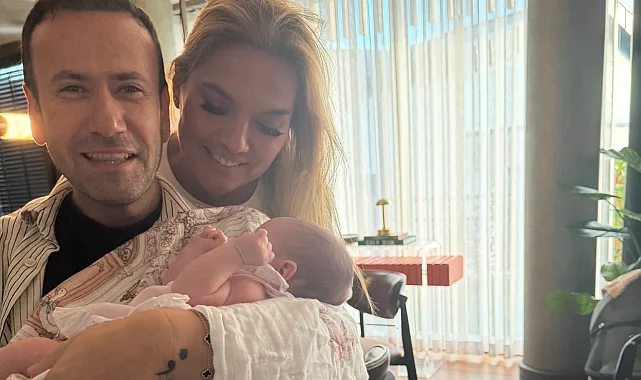 Demet Akalın ve Özgür Aras'tan Mihre bebek ziyareti