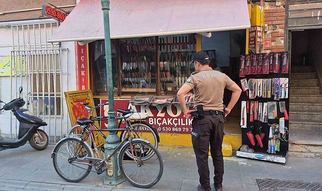 Dengesini kaybederek bodrum kata düşen yaşlı adam yaralandı