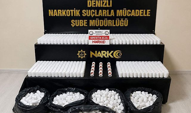 Denizli'de 104 bin sentetik hapla yakalanan 4 şüpheli tutuklandı