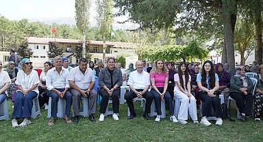Denizli'de kadınlar doğayla iç içe yaz kampında