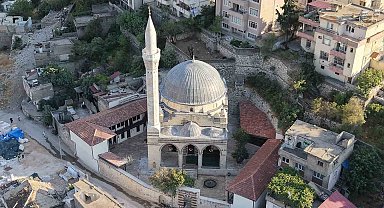 Depremde hasar alan 5 cami yeniden ibadete açılıyor