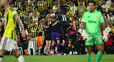Derbide kazanan Beşiktaş puanını 9'a çıkardı