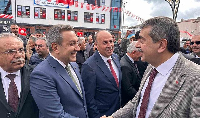 Dere: "Sungurlu'nun geleceğine yapılan yatırım, Türkiye'nin geleceğine yapılan yatırımdır"