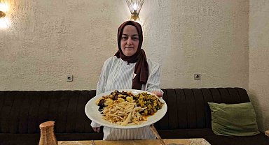 Devrek'in eski tatlarını yeni nesillere aktarıyor