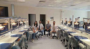 Diş hekimliği öğrencileri kliniğe mankenler üzerinde hazırlanacak