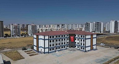 Diyarbakır Milli Eğitim Müdürü Sadoğlu: ''200 okulda 290 milyon liralık bakım onarım çalışması yapıldı''