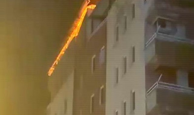 Diyarbakır'da apartman yangını korkuttu