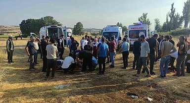 Diyarbakır'da otomobil devrildi: 9 yaralı