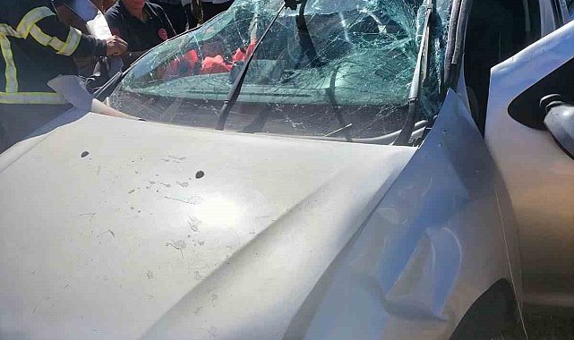 Diyarbakır'da otomobil takla attı: 3 yaralı