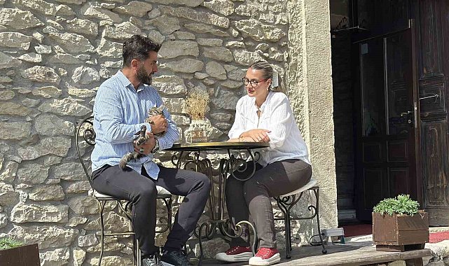 Doğum günü pastası canından ediyordu