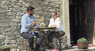 Doğum günü pastası canından ediyordu