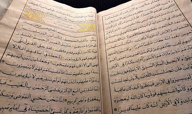 Dünyanın en büyük ikinci el yazması Kur'an-ı Kerim'i dikkat çekiyor