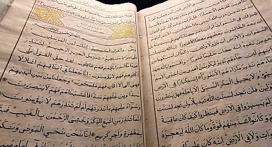 Dünyanın en büyük ikinci el yazması Kur'an-ı Kerim'i dikkat çekiyor