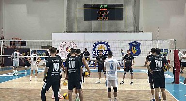 Dursun Ali Arslan anısına düzenlenen turnuvada ilk gün heyecanı