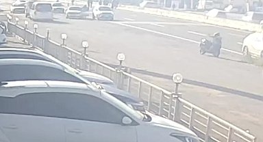 Düzce'de motosiklet yayaya çarptı!