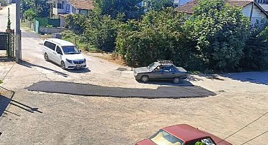 Düzce'de yarım kalan asfalt çalışması mahalle sakinlerinin tepkisine neden oldu