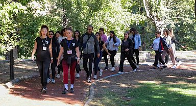 Efeler'de sağlıklı yaşam için sabah sporu