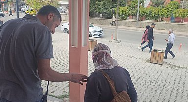 Elazığ'da dilencilere zabıta operasyonu: Bahaneleri pes dedirtti