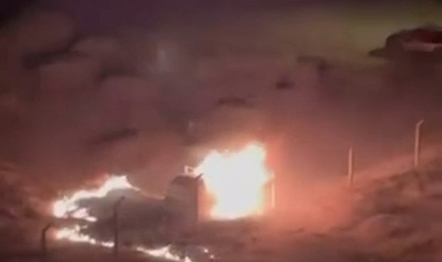 Elazığ'da otomobil alevlere teslim oldu
